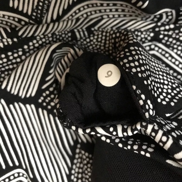 Lululemon Goal Crusher Dottie Tribe 7/8 Tight ~ 6 - Picture 8 of 8